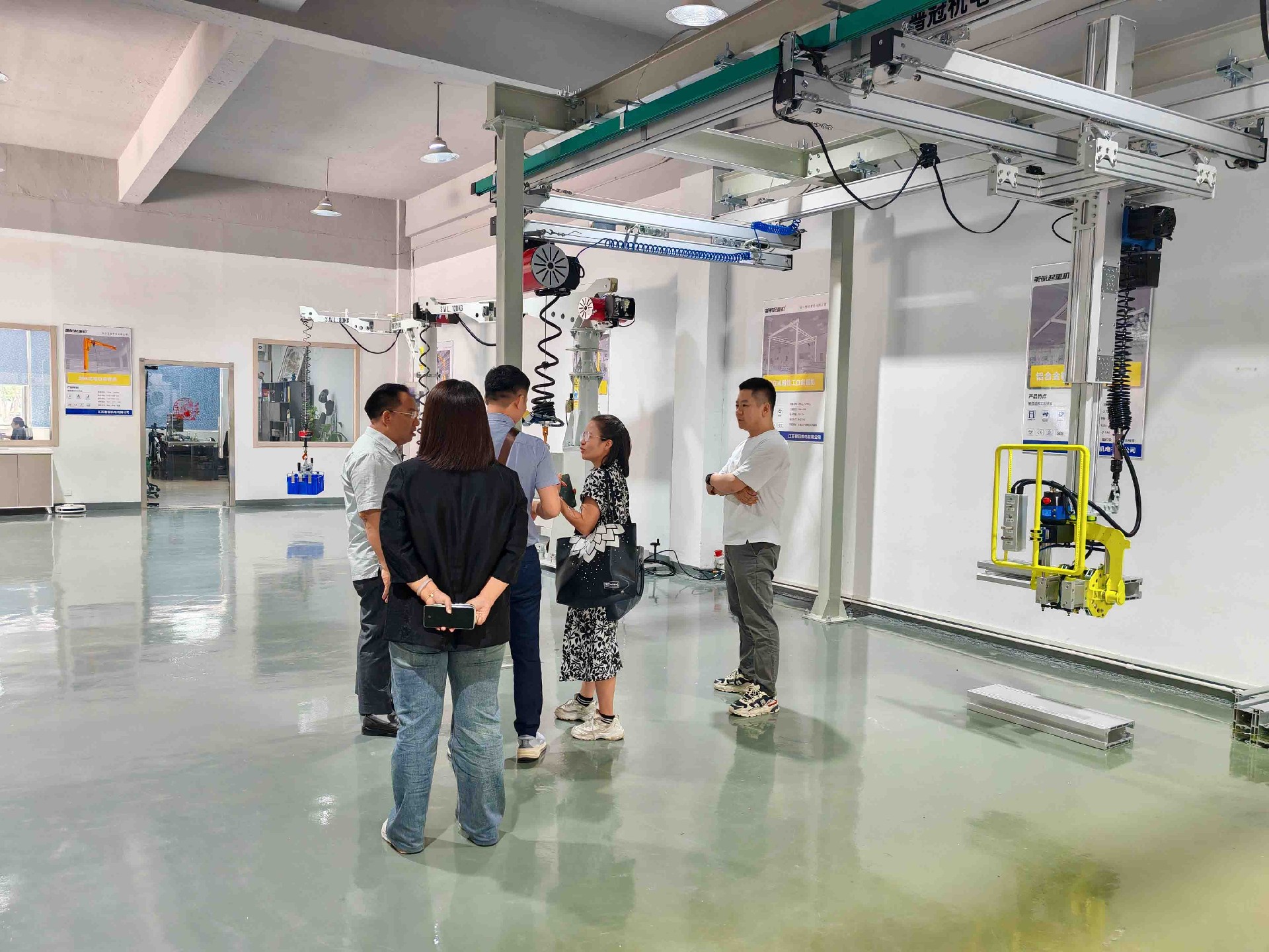 1727142487417930.jpg 1727142487417930.jpg